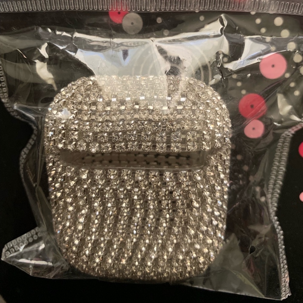 AirPods case - Picture 10 of 13
